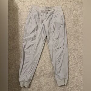 Lululemon Mid-Rise Jogger in Light Gray